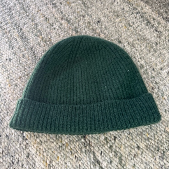 J. Crew Other - J Crew Cashmere Beanie - Green - Shallow Fit